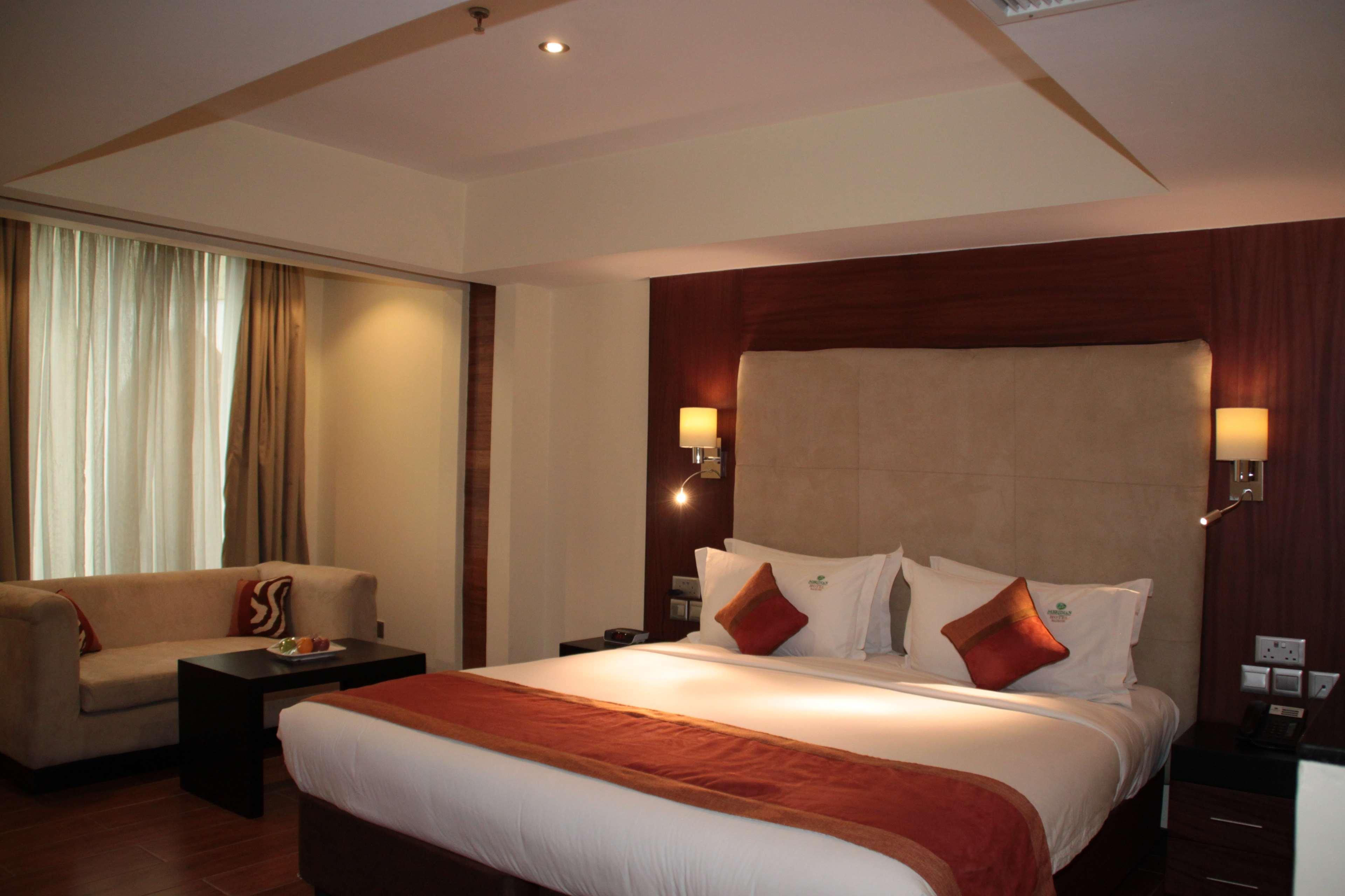 Best Western Auray Le Loch Экстерьер фото